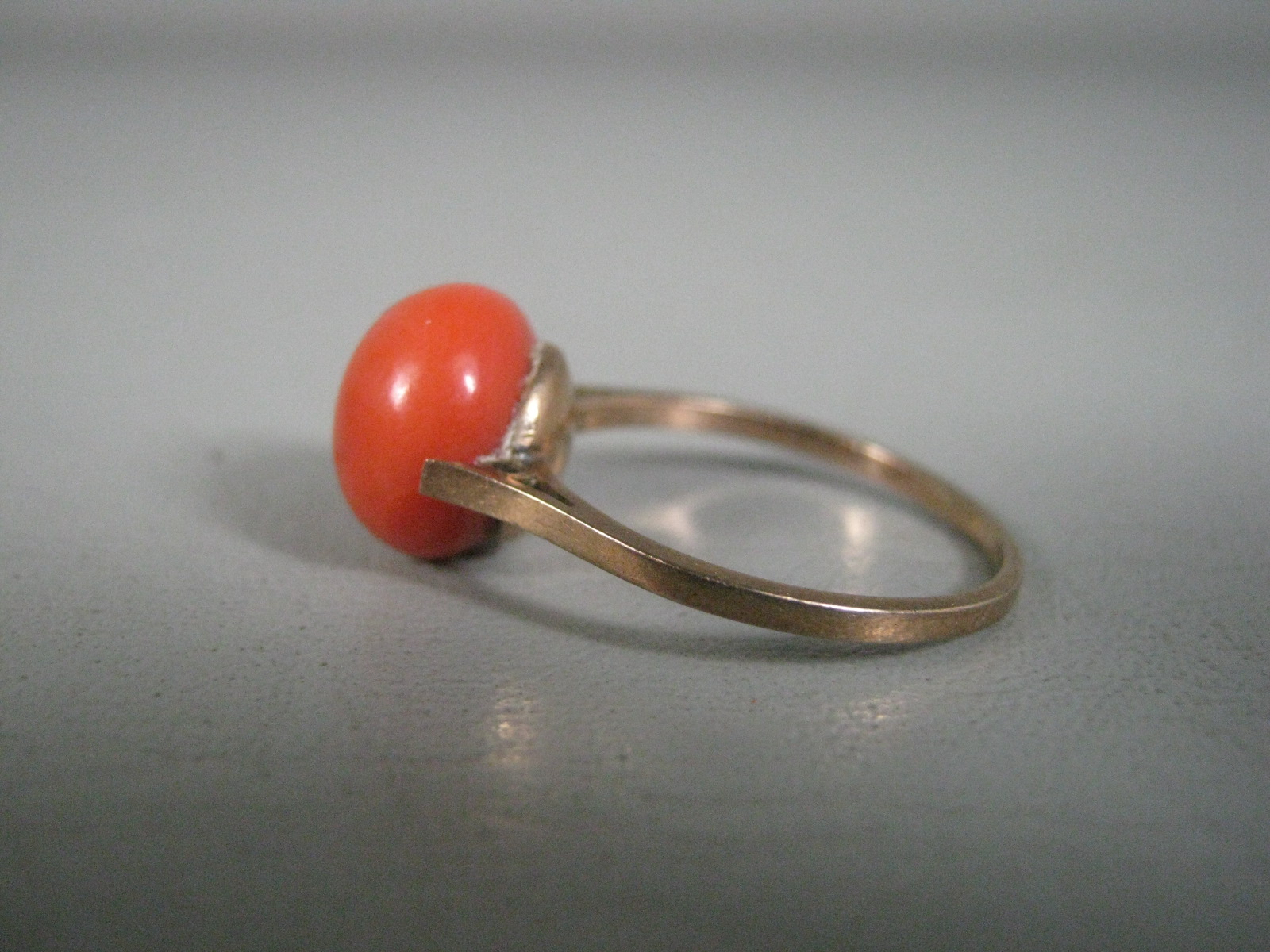 Vtg Antique 585 14K 14 Karat Yellow Gold Red Coral Ring Size 7 Estate Jewelry NR 2
