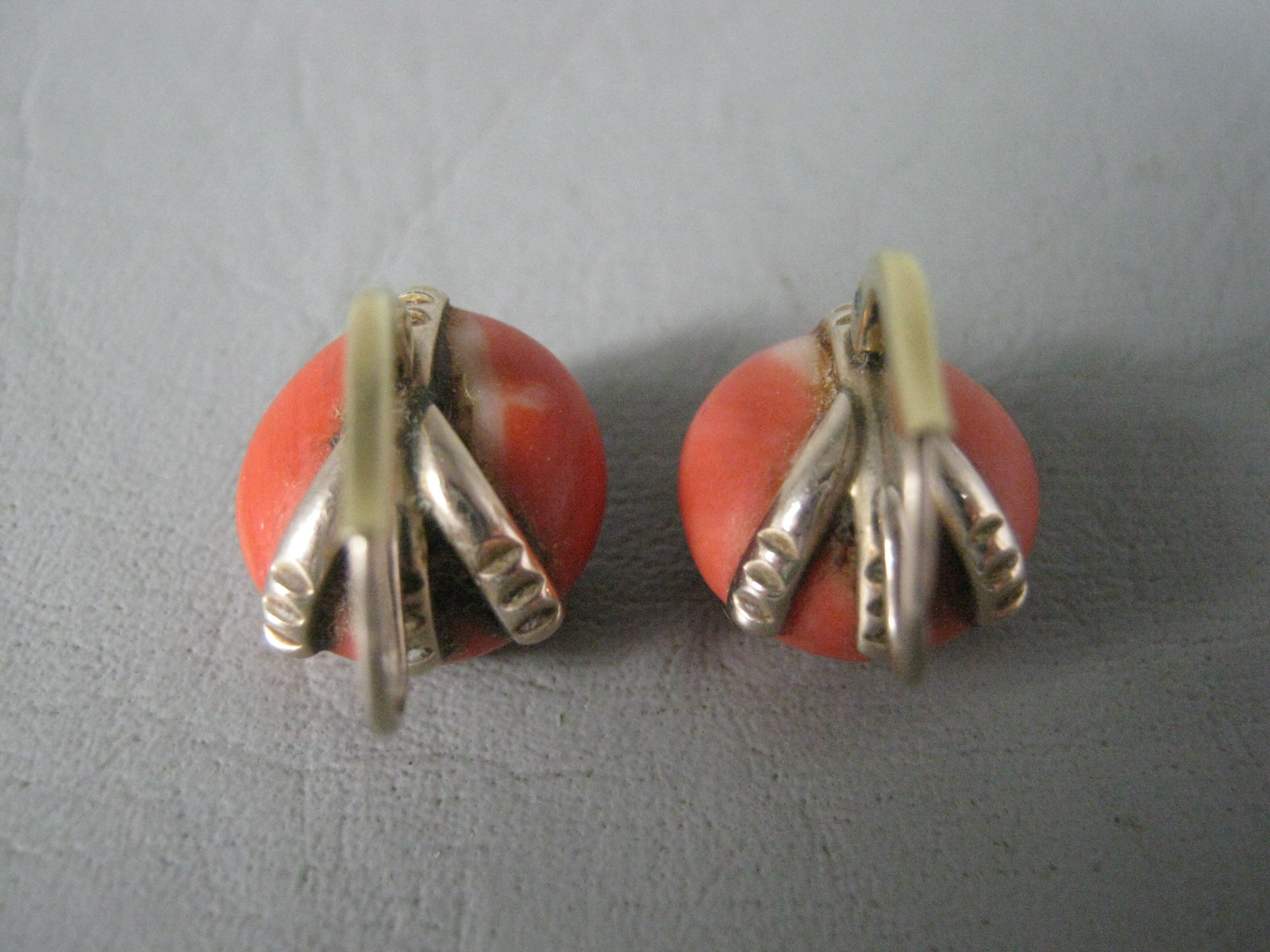 Vintage Antique 585 14K 14 Karat Yellow Gold Red Coral Earrings Estate Jewelry 5