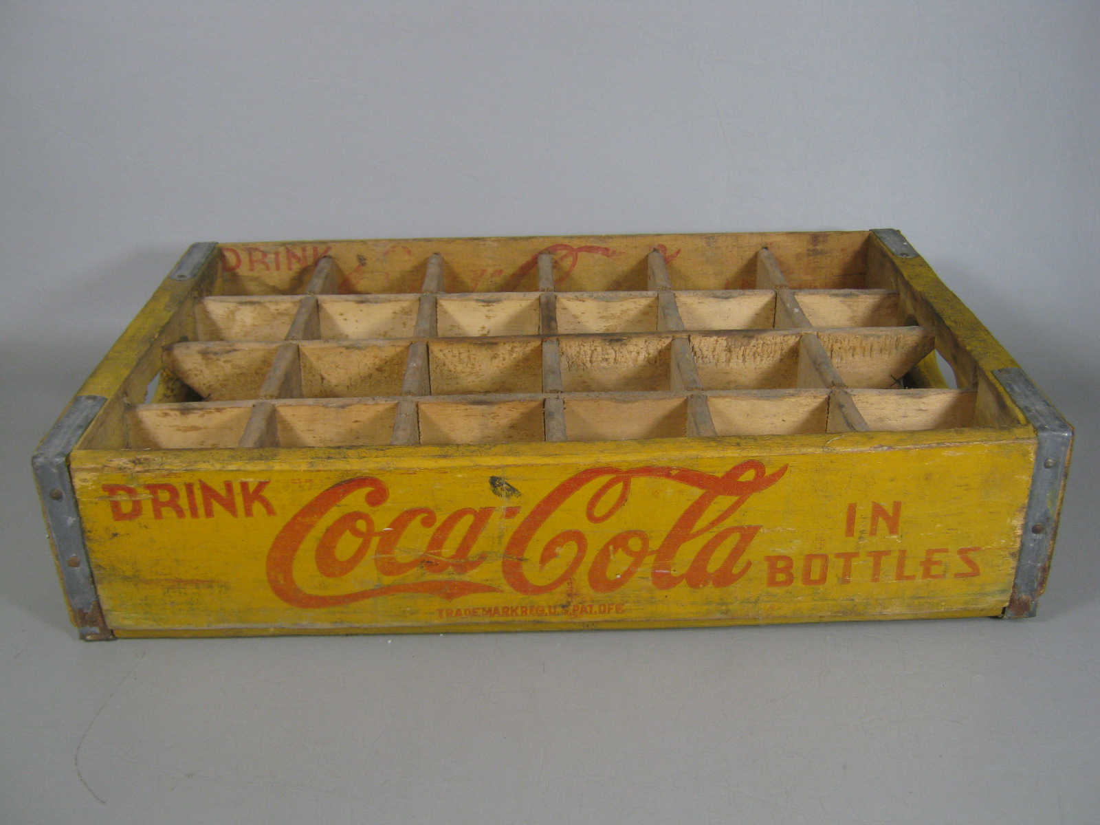 Vtg 1940s Coca-Cola Coke Wooden 24-Bottle Soda Carrier Crate Box Chattanooga TN 2