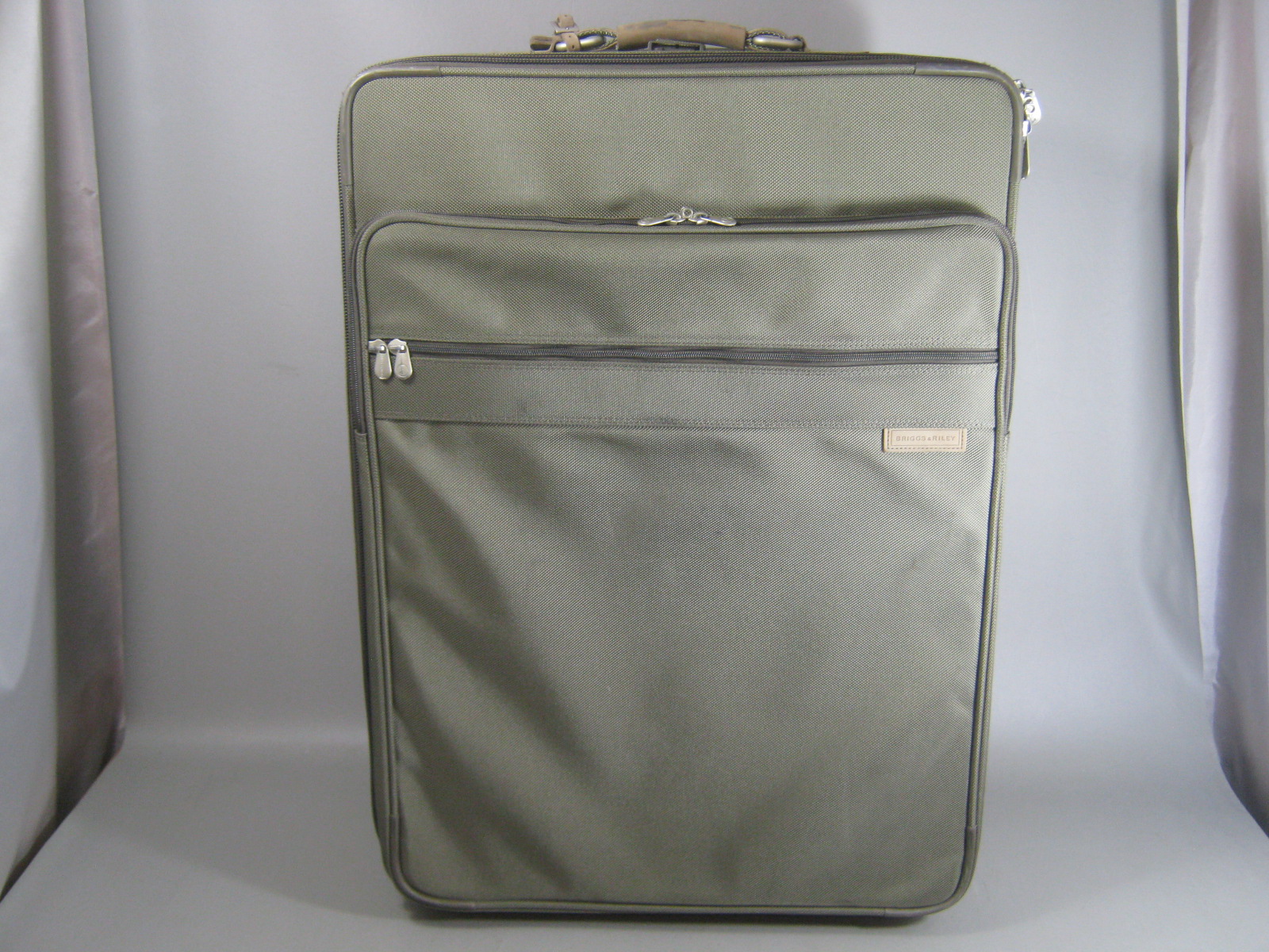 Briggs & Riley Suitcase 28" Baseline Luggage Olive Green Wheeled Upright No Res