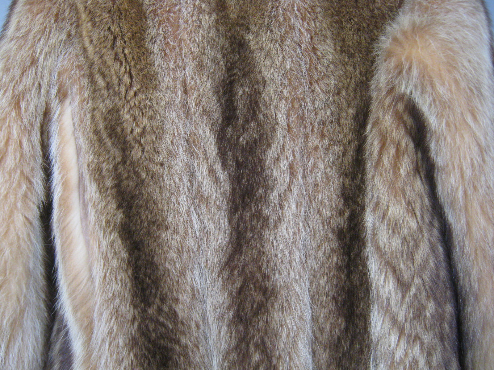 Womens Ladies Vtg JK Walkden Raccoon Fur Long Winter Coat Approx. Size 6 NO RES! 3