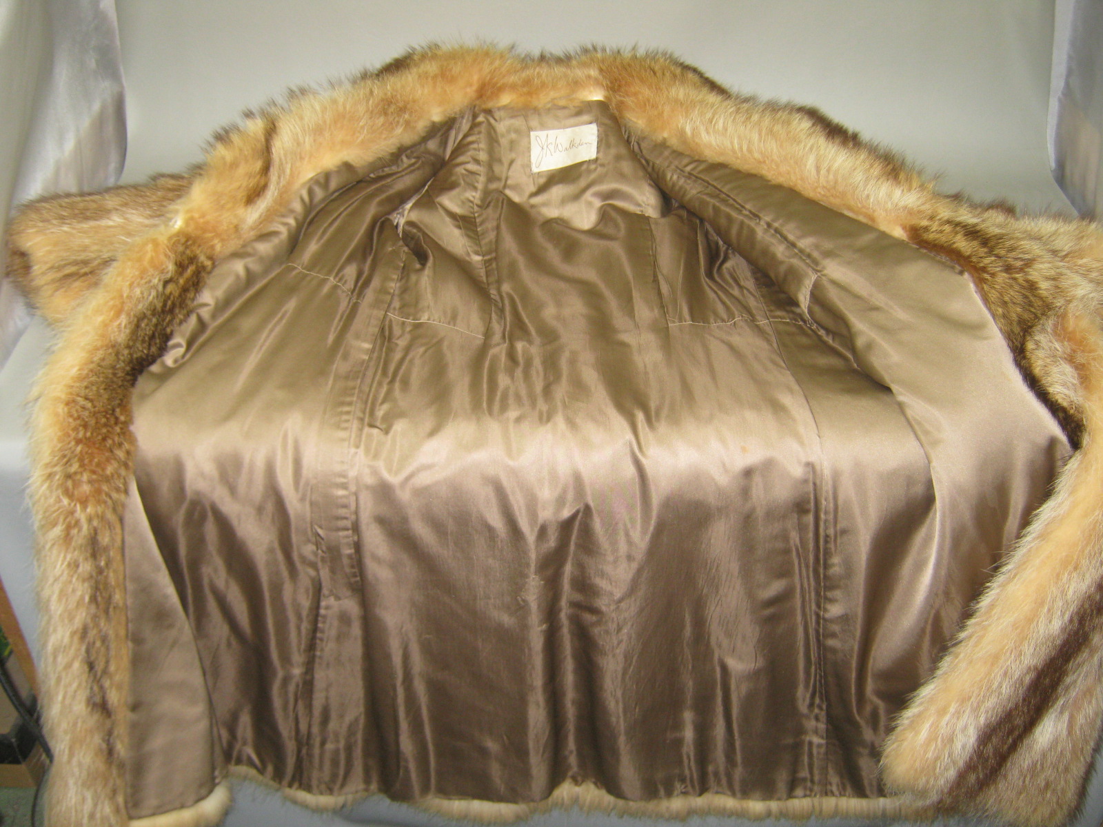 Womens Ladies Vtg JK Walkden Raccoon Fur Long Winter Coat Approx. Size 6 NO RES! 6