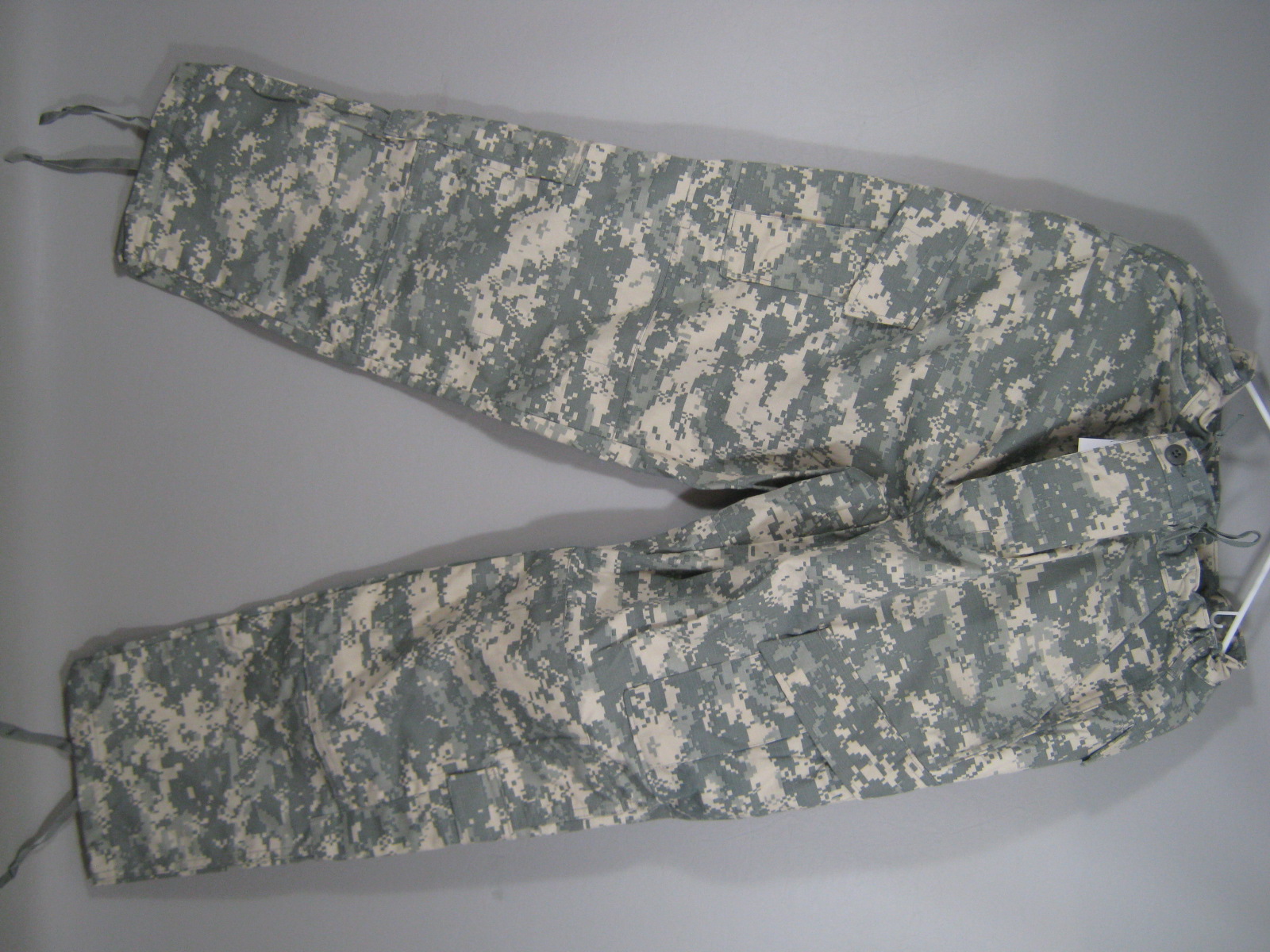 New Army Military ACU Lot Lg/Reg 3 Pants Trousers 2 Shirts Hat Camouflage W/Tags 5