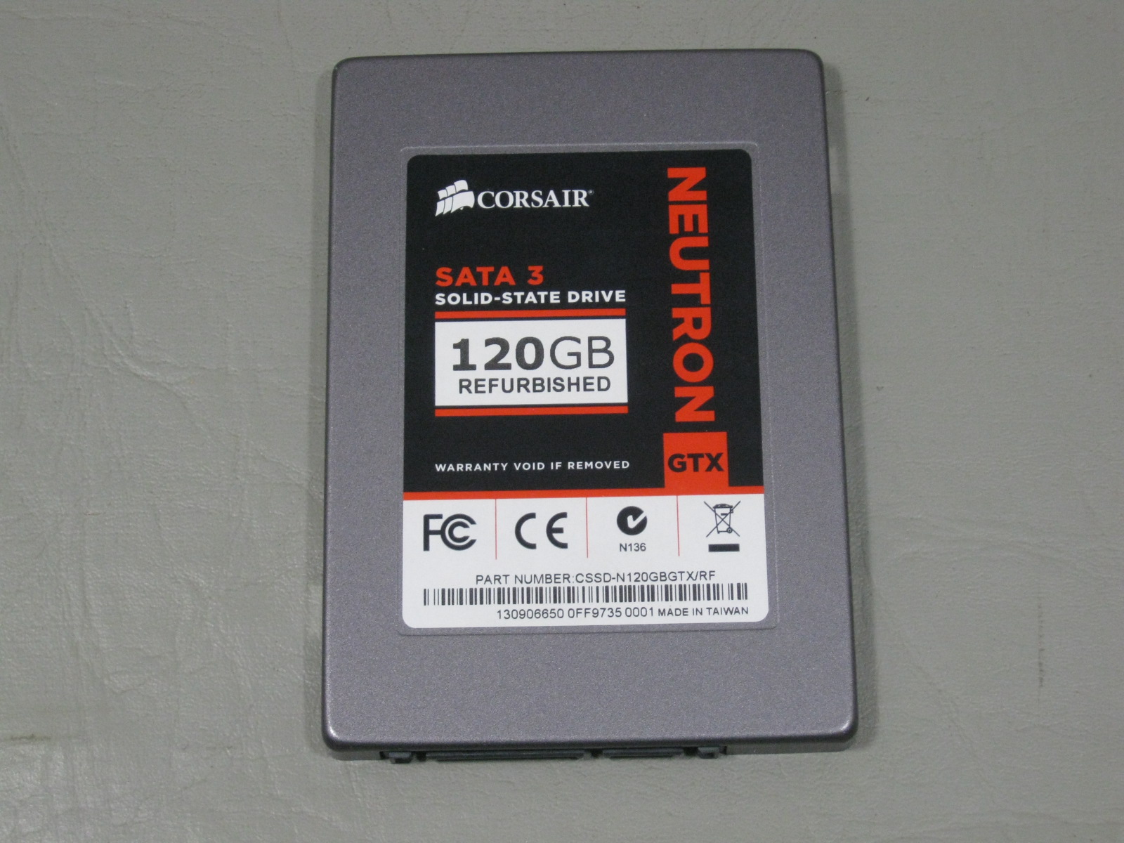 Corsair Neutron Series GTX 2.5" SATA 3 120GB Solid State Internal Hard Drive NR!