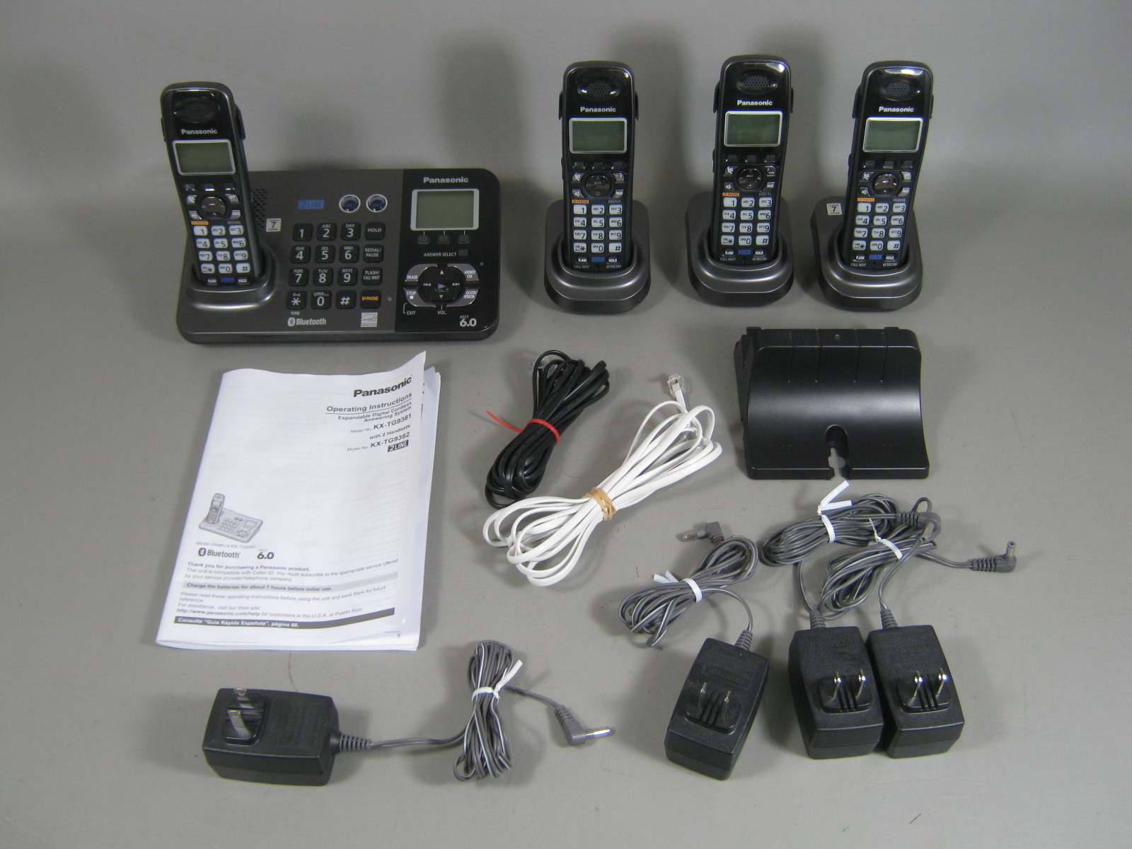 Panasonic KX-TG9381 TG9382 DECT 6.0 2 Line Cordless Phone System W/ 4 Handsets +