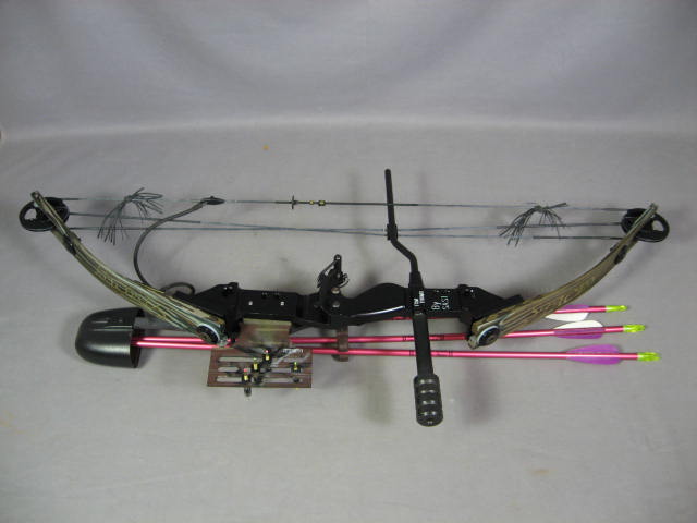 Stacey Tom Thumb Junior Youth Compound Bow Arrows +Case 2