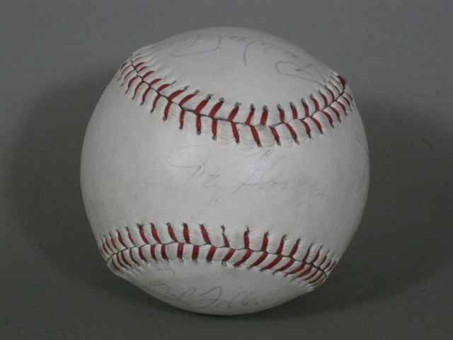 Signed Autograph HOF Baseball Lefty Gomez Hank Aaron Stan Musial Pee Wee Reese + 2