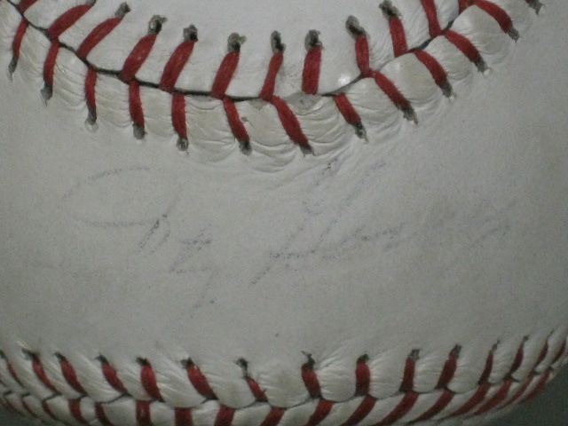 Signed Autograph HOF Baseball Lefty Gomez Hank Aaron Stan Musial Pee Wee Reese + 3