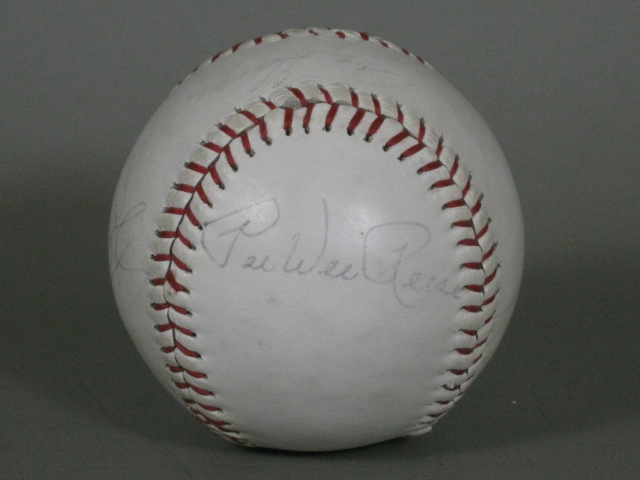 Signed Autograph HOF Baseball Lefty Gomez Hank Aaron Stan Musial Pee Wee Reese + 8