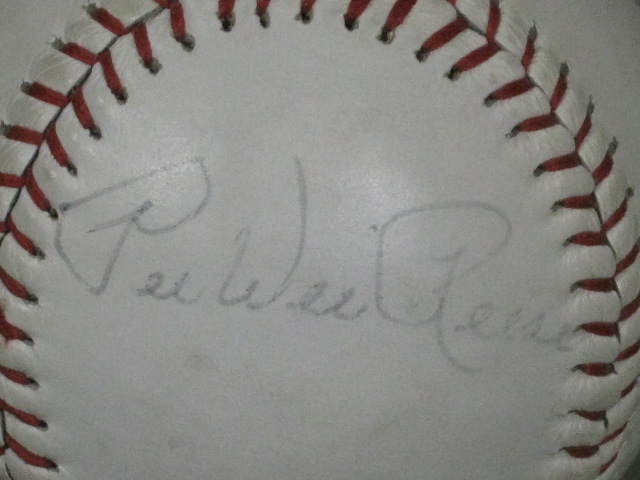 Signed Autograph HOF Baseball Lefty Gomez Hank Aaron Stan Musial Pee Wee Reese + 9