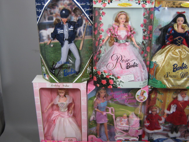 18 Barbie Doll +Box Birthday Wish Holiday Sister Rose Snow White Walking Yankees 3