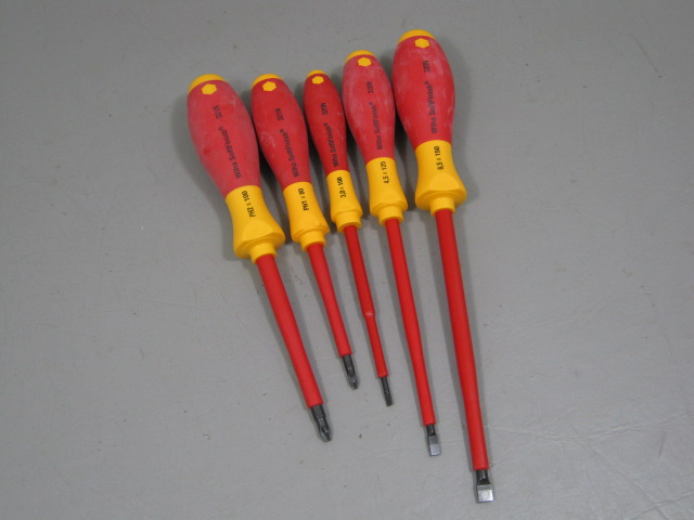 Wiha 14-Piece Professional Electricians Insulated Tool Set 32192? Screwdrivers + 5