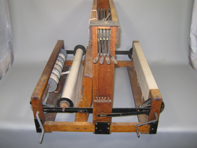 Vtg Antique Structo Artcraft Wooden 4 Harness Table Top Textile Weaving Loom +NR 6