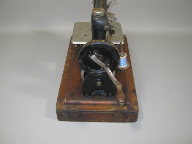 Vtg Antique 1907 Singer Model 24 Hand Crank Sewing Machine W/ Case + H1613513 NR 2