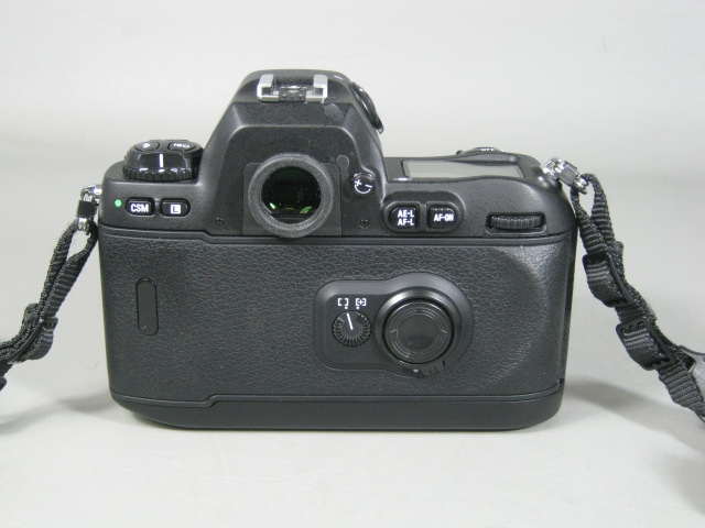 Nikon F100 Camera AF Nikkor 24mm f/2.8 Lens Tamrac 606 Case Bundle EXC COND! NR! 4
