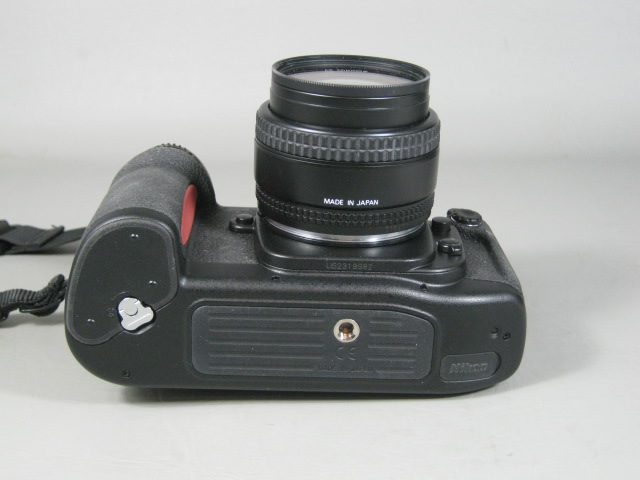 Nikon F100 Camera AF Nikkor 24mm f/2.8 Lens Tamrac 606 Case Bundle EXC COND! NR! 9