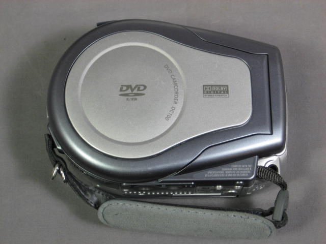 Canon DC100 DC 100 Mini DVD R/RW Digital Camcorder NR 5