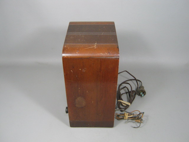Vtg 1937 1938 Emerson CH R-156 Wood Cabinet Tombstone Tabletop Vacuum Tube Radio 3