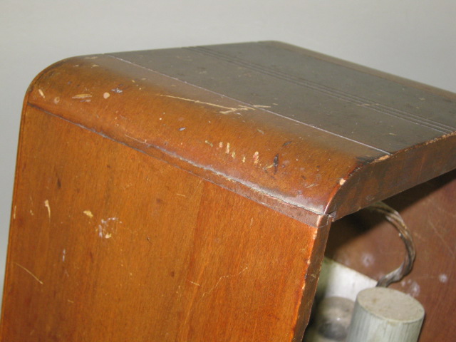 Vtg 1937 1938 Emerson CH R-156 Wood Cabinet Tombstone Tabletop Vacuum Tube Radio 4