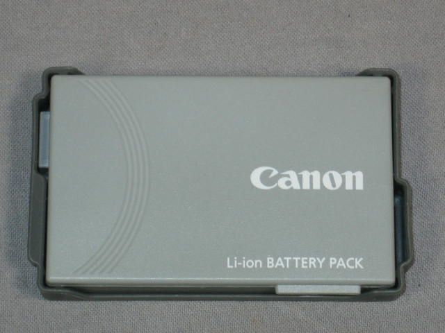 Canon DC100 DC 100 Mini DVD R/RW Digital Camcorder NR 10
