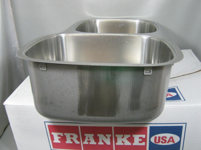 Franke Stainless Steel Double Bowl Undermount Sink 32" x 21" 9" Deep UOSK900-18 4