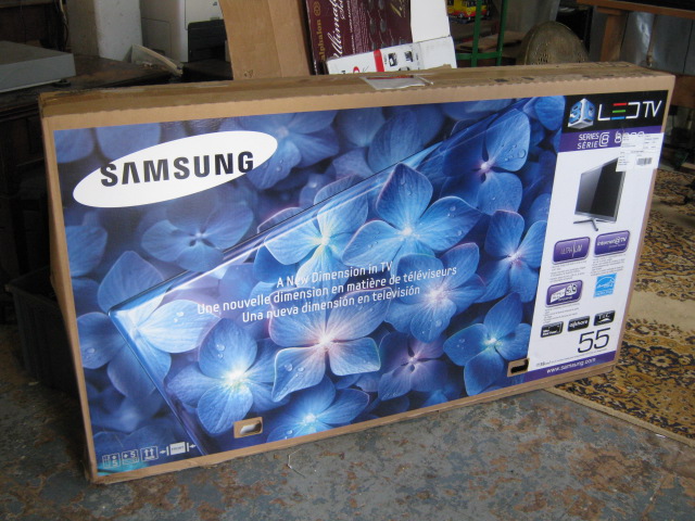 Samsung 55" 3D LED 1080p HDTV Internet Smart TV UN55C8000 UN55C8000XF EXC COND!