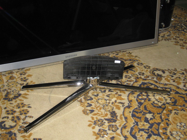 Samsung 55" 3D LED 1080p HDTV Internet Smart TV UN55C8000 UN55C8000XF EXC COND! 8