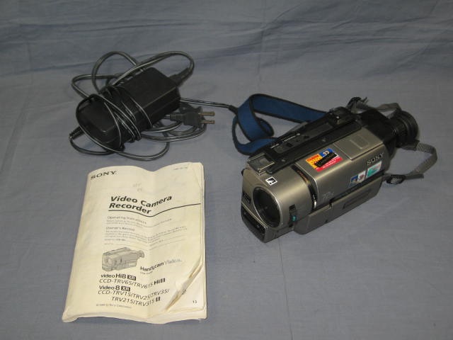 Sony CCD-TRV65 HandyCam Vision Hi8 Video Camcorder NR