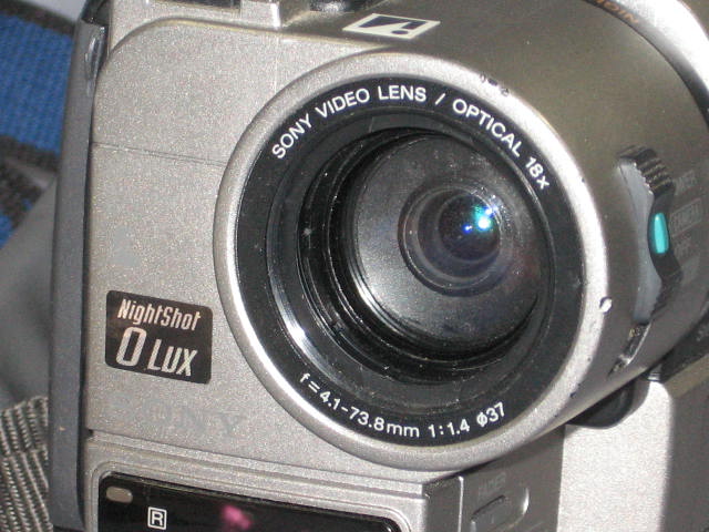 Sony CCD-TRV65 HandyCam Vision Hi8 Video Camcorder NR 4