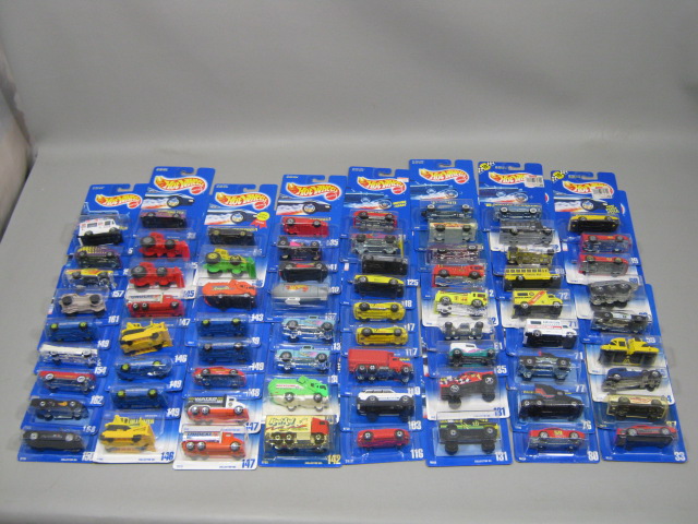 69 New Mattel Hotwheels Assortment Lot Mattel MOC Shipper Box 1:64 Scale 1995 NR 3