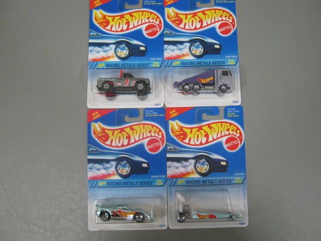 100 New Hotwheels Cars Lot Assortment MOC Mattel 1996-97 Collectors Series NR! 18