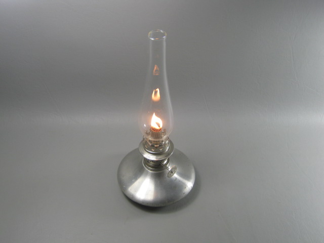 Signed Fred Danforth Pewter Oil Lamp W/ Glass Chimney Globe Captain? 10.5" NR!