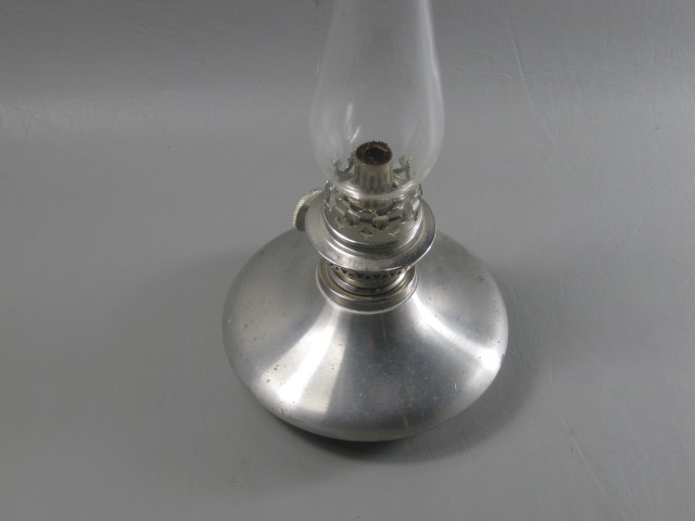Signed Fred Danforth Pewter Oil Lamp W/ Glass Chimney Globe Captain? 10.5" NR! 1