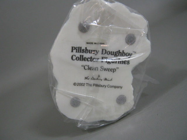 6 Pillsbury Doughboy Danbury Mint Collectors Figurines Gravy Boat Self Potrait + 6