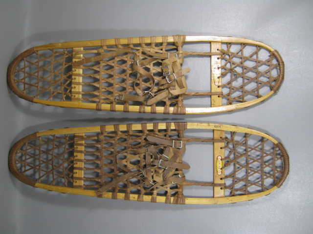 Vintage LL Bean The Maine Snow Shoe 10 X 36 Wooden Wood Leather Winter Sports NR