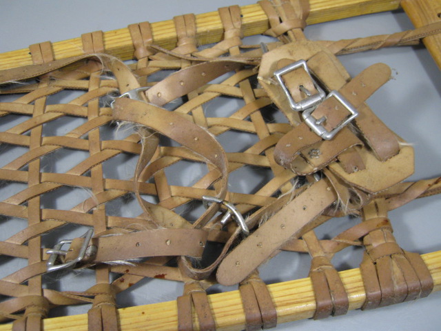 Vintage LL Bean The Maine Snow Shoe 10 X 36 Wooden Wood Leather Winter Sports NR 2