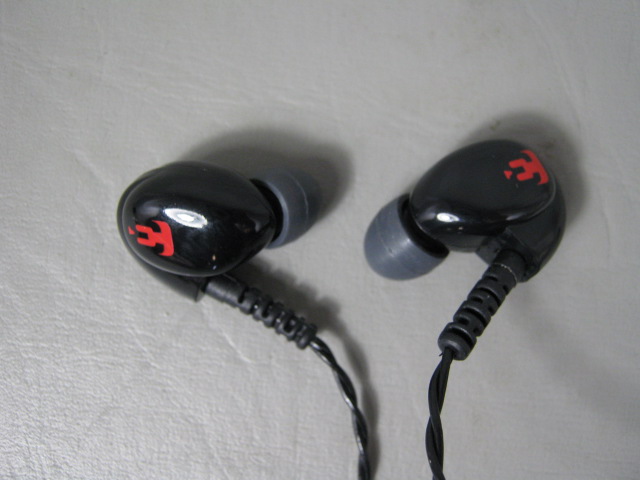 Westone 3 Headphones Earphones Ear Buds True Fit 3-Way Speaker In Ear Monitor NR 1