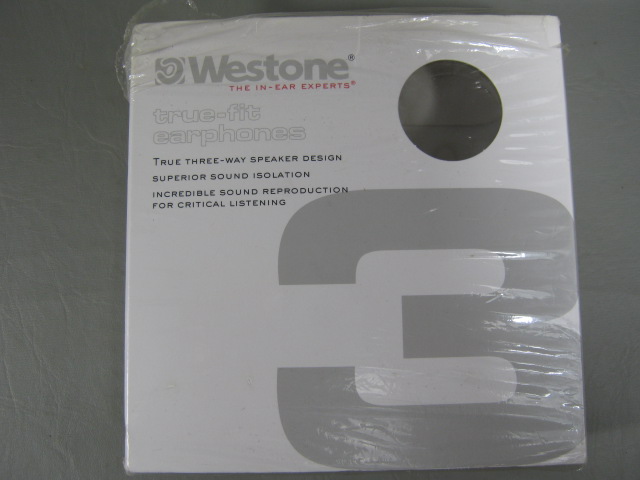 Westone 3 Headphones Earphones Ear Buds True Fit 3-Way Speaker In Ear Monitor NR 4