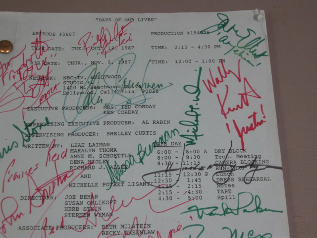 1987 Cast Autographed Days Of Our Live DOOL Soap Opera TV Script Episode 5607 NR 2