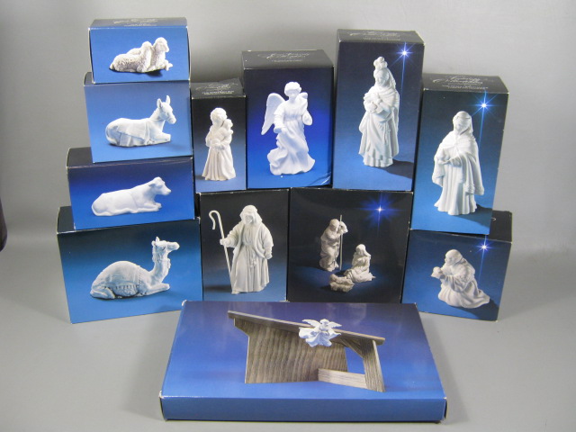 14 Avon Nativity White Bisque Porcelain Xmas Figurine Figure Set Holy Family NR!