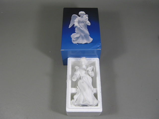 14 Avon Nativity White Bisque Porcelain Xmas Figurine Figure Set Holy Family NR! 14
