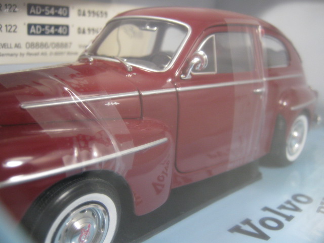Revell Metal Volvo PV 544 1/18 Scale Diecast Car 08887 MIB Red Maroon No Reserve 6