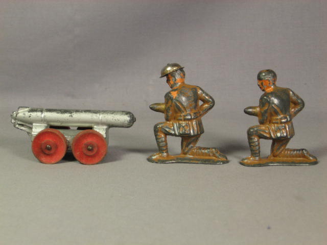 14 Lead Barclay WWI Toy Army Navy Military Soldier Lot 7