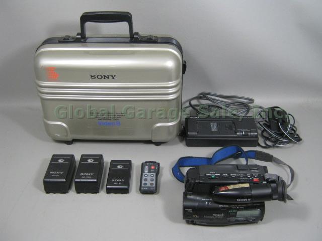 Sony HandyCam CCD-TR71 8mm Camcorder Video Camera Bundle Charger Hard Case +NR!