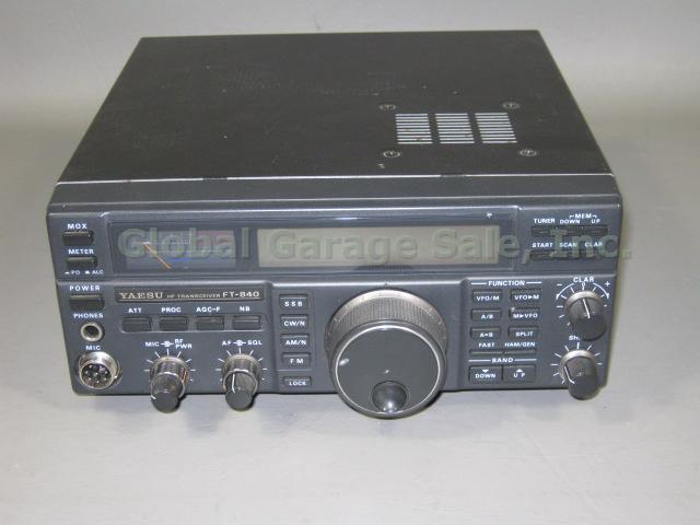 Yaesu FT-840 Amateur Ham HF Transceiver W/ MH-1B8 Handheld Hand Mic + Manual Lot 1