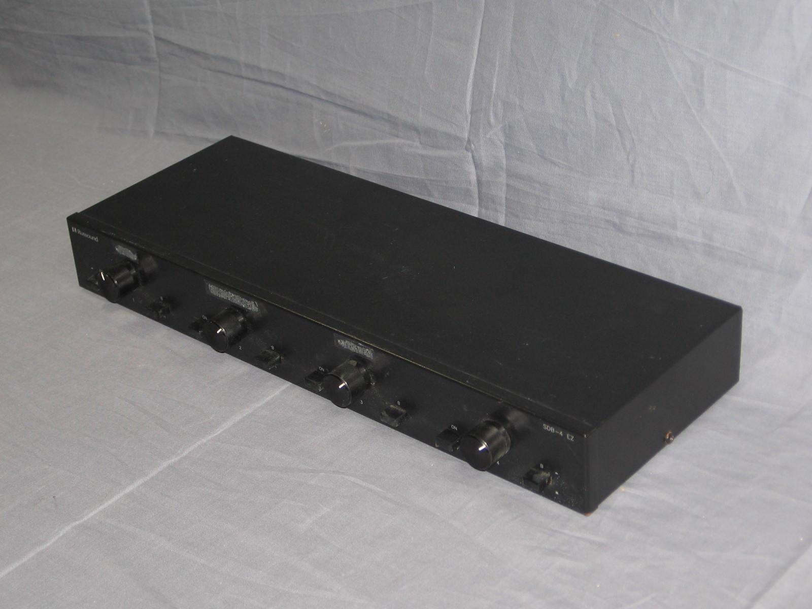Russound SDB-4 EZ Stereo Speaker Selector Switcher NR 2