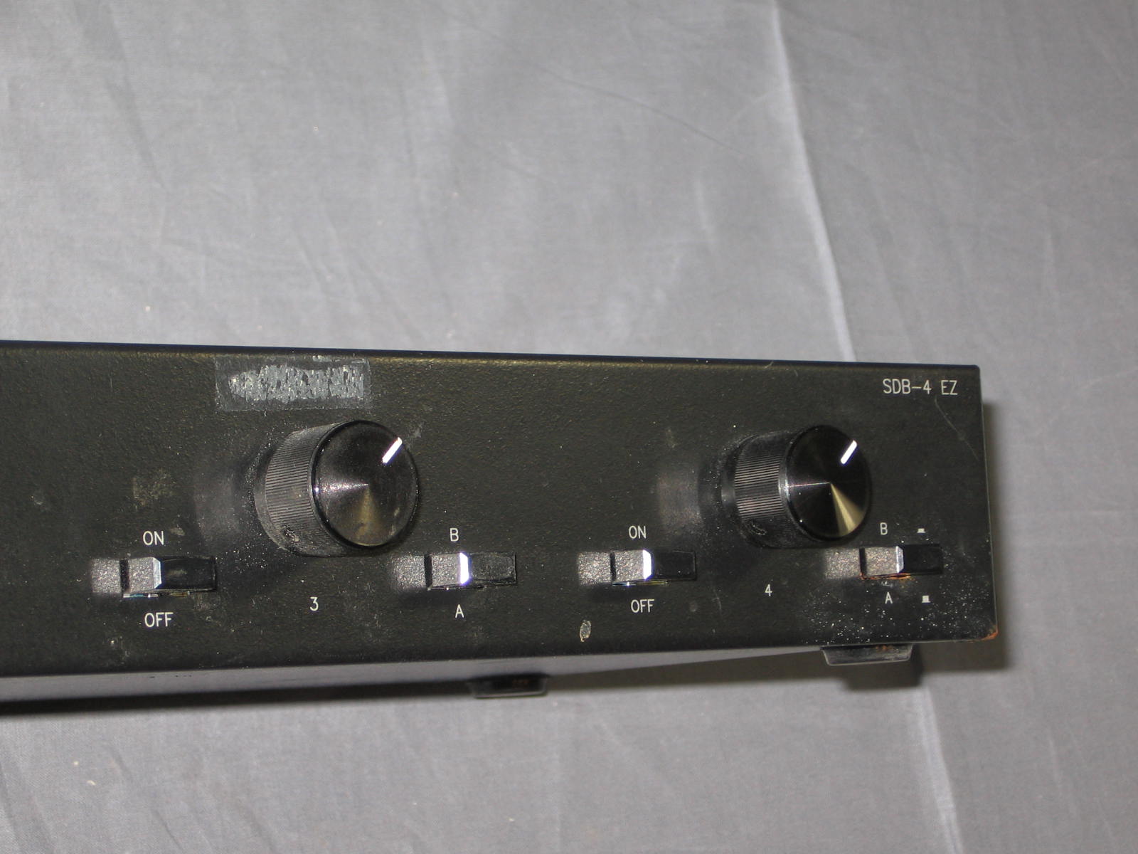 Russound SDB-4 EZ Stereo Speaker Selector Switcher NR 4