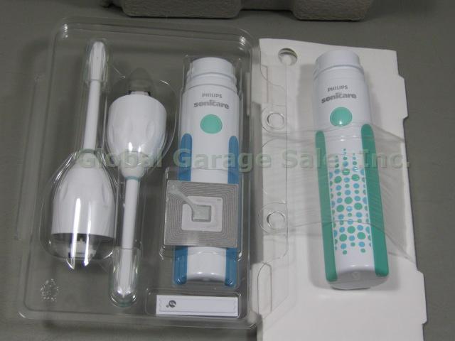 New Philips Sonicare Essence Rechargeable Sonic Toothbrush 2 Series HX5610/33 NR 2
