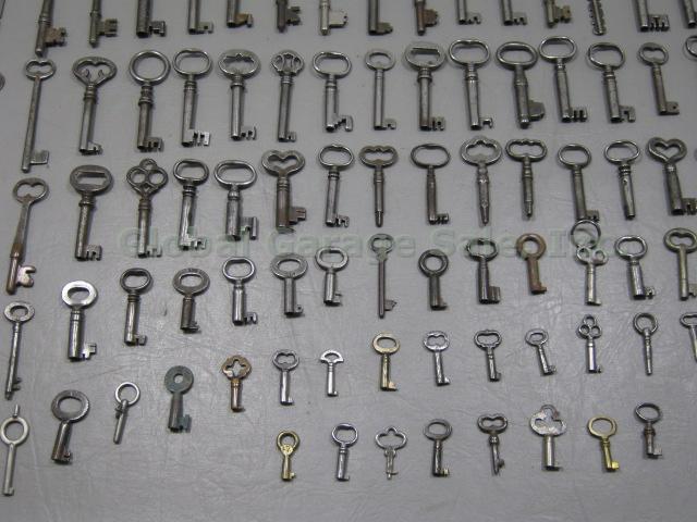 133 Vtg Antique Keys Brass Steel Skeleton Flat Cabinet Door Barrel Clock Watch + 2