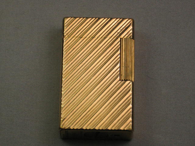 Vintage Original S.T. Dupont Gold Cigarette Lighter 20u